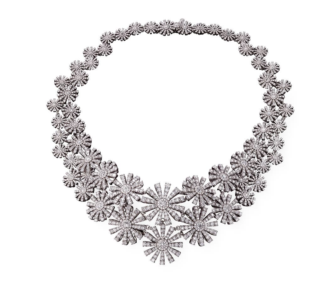 Halskette mit kostbaren Gänseblumen aus Weißgold und 2788 Diamanten mit Brillantschliff 34,95 karat
